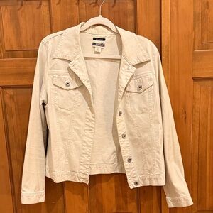 GAP women’s cream jean jacket